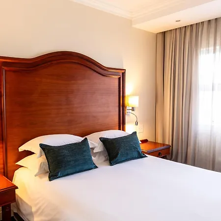 Premier Hotel Regent-3