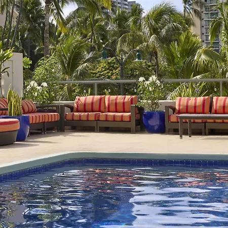 Doubletree By Hilton Alana - Waikiki Beach-3