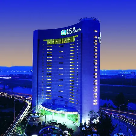 Niagara Hotel-2