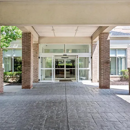 Hilton Garden Inn Overland Park-2