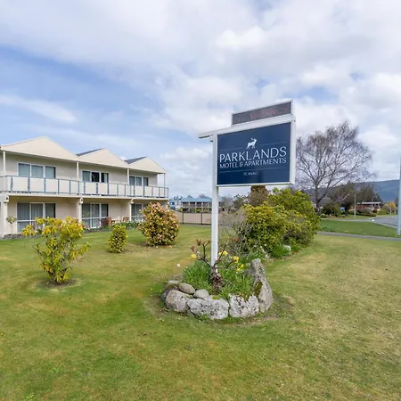 Parklands Motel & Apartments Te Anau-2