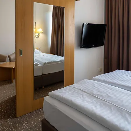 Hotel Piramida-2