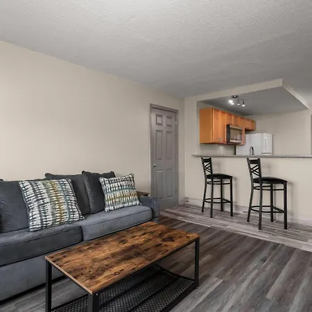 Days Inn And Suites By Wyndham Hammond, In-3