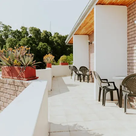 Hotel Uhland-3