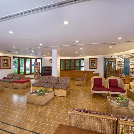 Casino Hotel - Cgh Earth, Cochin-3