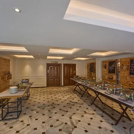 Casino Hotel - Cgh Earth, Cochin-2