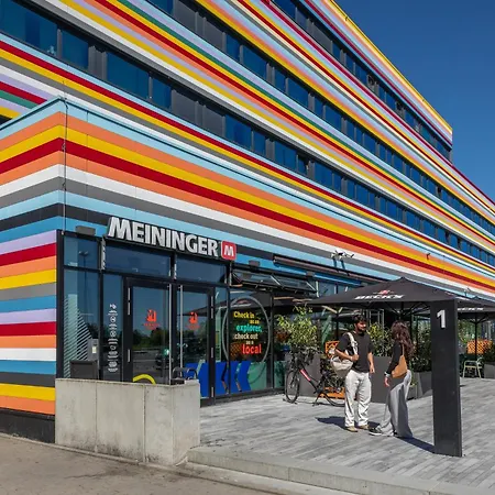 Meininger Hotel Berlin Airport-3