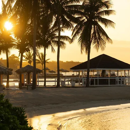 Grand Muthu Runaway Bay Club Caribbean-2