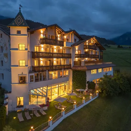 Parc Hotel Tyrol-3