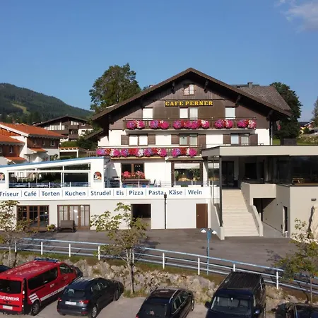 Hotel-Cafe Perner-2