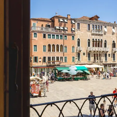 Palazzo San Firmino Historic Palace All Suite Canal View-3
