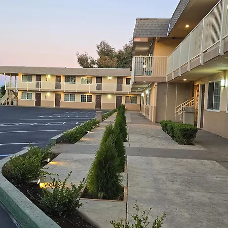Peach City Inn - Marysville/Yuba City-3