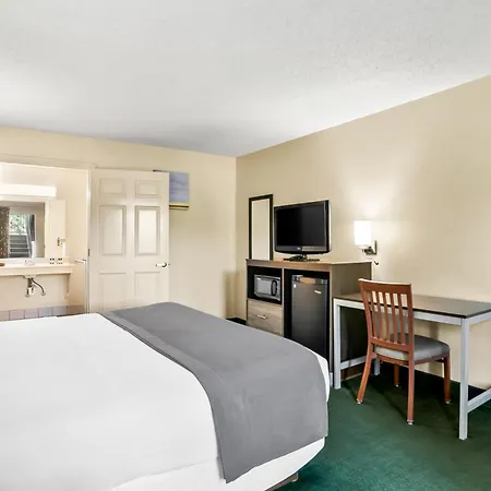 Americas Best Value Inn - Rome-3