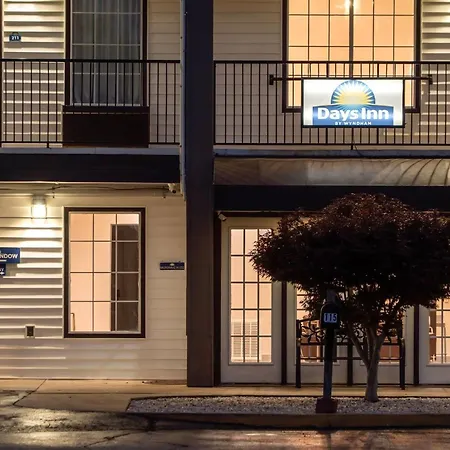 Days Inn By Wyndham Spartanburg-3