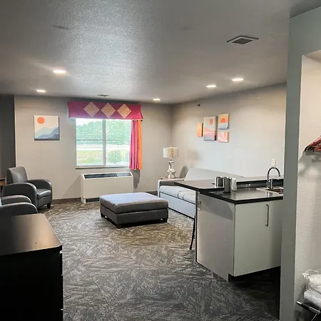 Metropolis Resort - Eau Claire-2