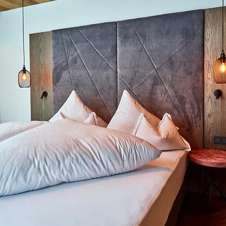 Hotel Alpina-3
