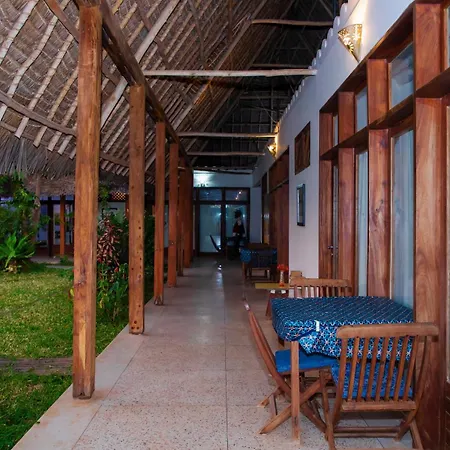 Art Hotel Zanzibar-3