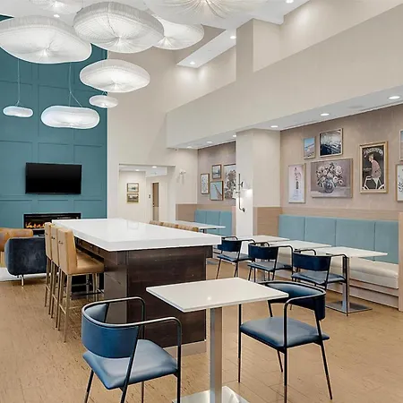 Hampton Inn & Suites By Hilton Toronto Markham-2