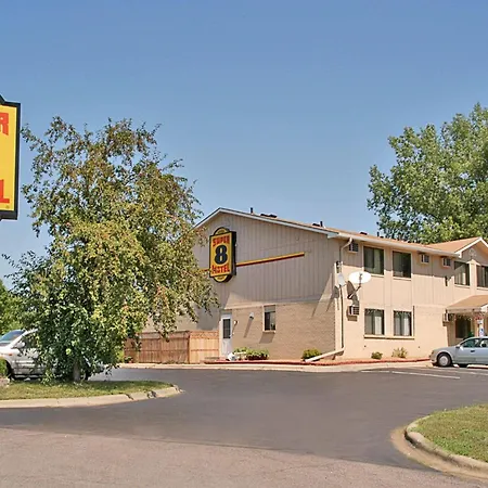 Super 8 By Wyndham Chaska-3