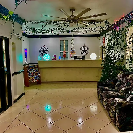 Texas Inn La Feria-2