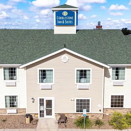 Cobblestone Inn & Suites - Big Lake-3