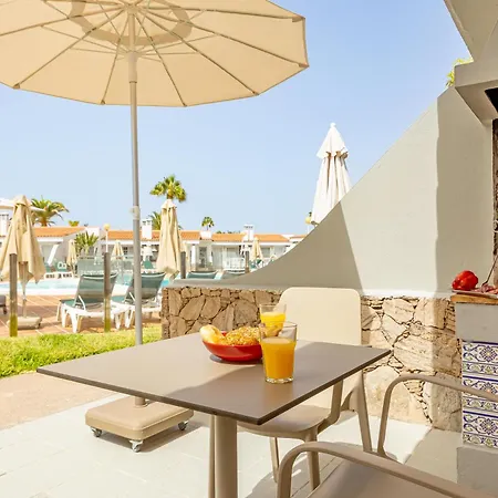 Vista Verde - Adults Only-3