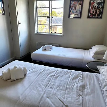 Fish Creek Hotel-2