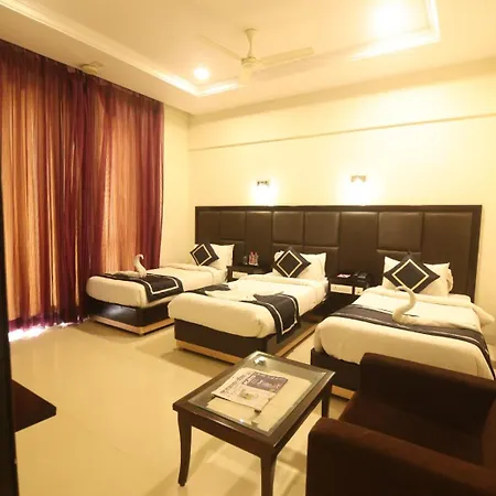 Chandra Grand-3