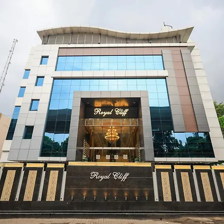 Hotel Royal Cliff-3