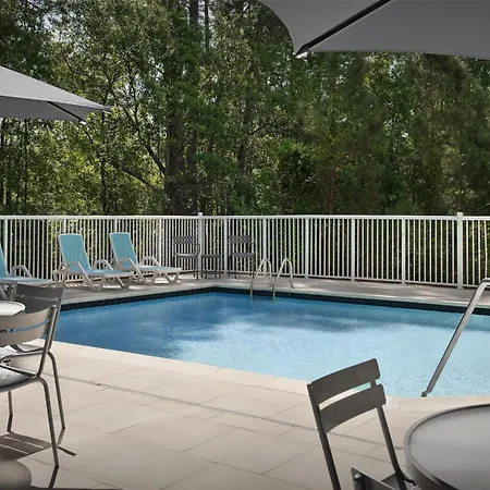 Hampton Inn & Suites Walterboro-2