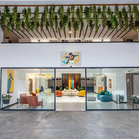 Kingfisher Nest Hotel Suites- Westlands, Near Sarit Center-2