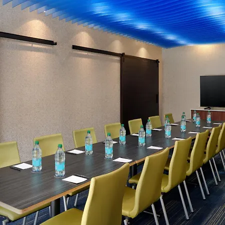 Holiday Inn Express & Suites Brunswick By Ihg-3