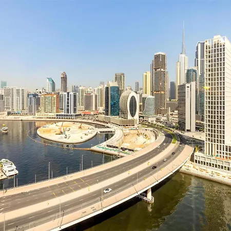 Radisson Blu Hotel, Dubai Canal View-2