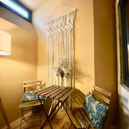 Laurear Guest House-2