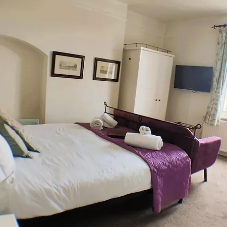 Winton House-2