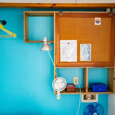 Crash Pad Adventure Hostel-2