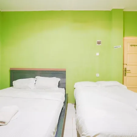 Urbanview Hotel Mine Residence Syariah-2