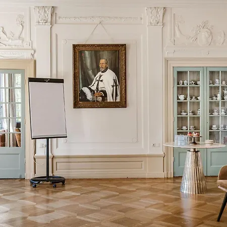 Hotel Kasteel Hoekelum-2