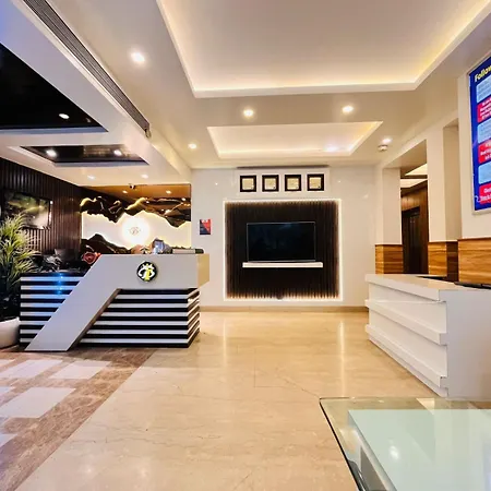 Hotel Benz Int Karol Bagh-2