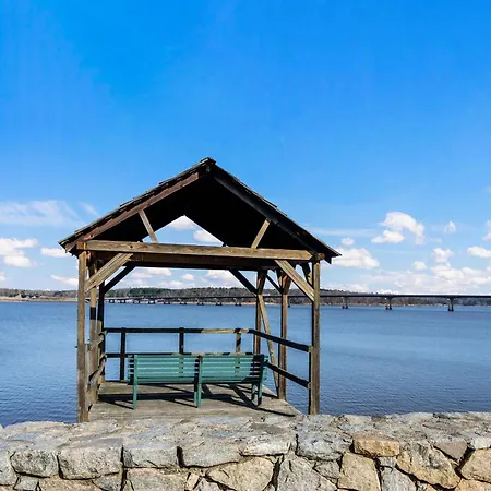 Quality Inn - On The Lake Clarksville-Boydton-3