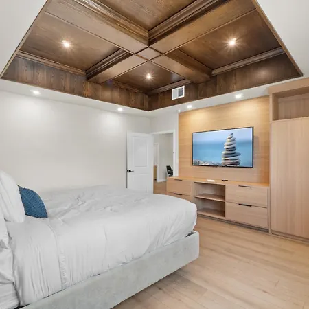 Aspire Inn Studios & Spas-3