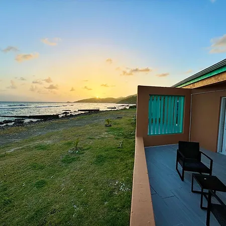 Grapetree Bay Hotel And Villas-2