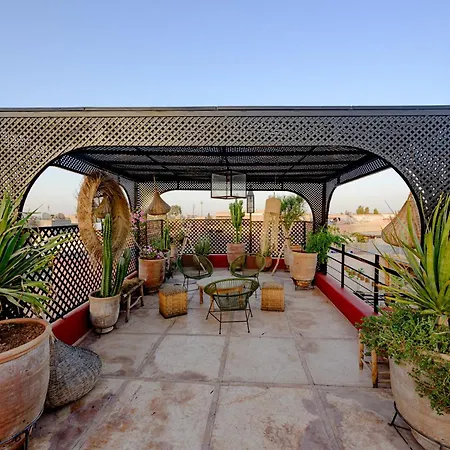 Riad Lakbar - Exclusive Oasis With 360 Rooftop-2