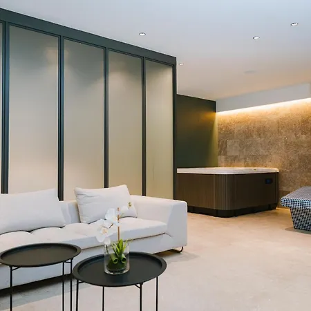 Kondo Hotel Allure-3