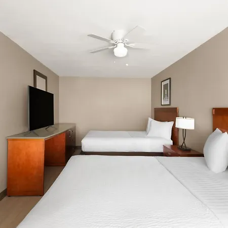 Travelodge By Wyndham Parker-3