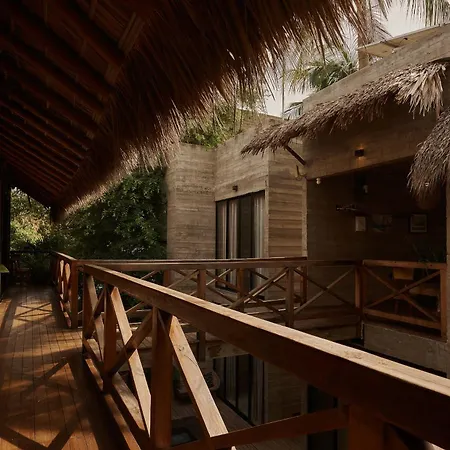 Punta Tamarindo-2