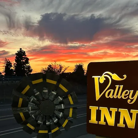 Valley Inn-3