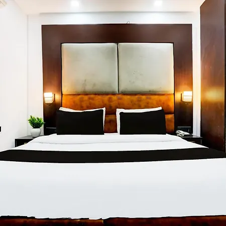 Hotel Aerotech Near Delhi Airport-2