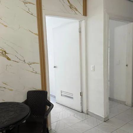 Aparta Hotel Fama-3