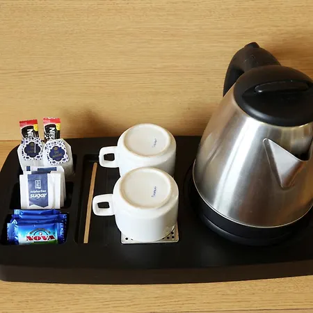 Hotel The Best Delhi Airport-2